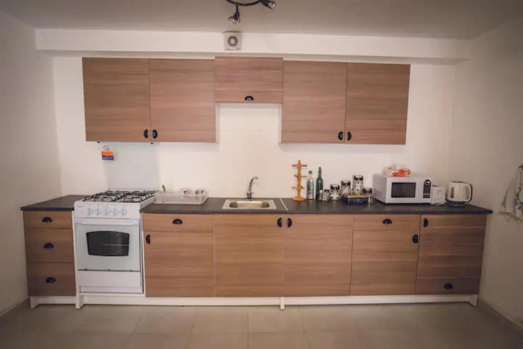 Karrain Villa-The Apartment Madaba Extérieur photo